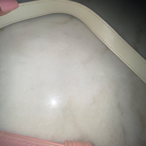 COACH soft pebble collection A0993-F13006- Cream Leather/Pink Leather shoulder - Picture 6 of 8